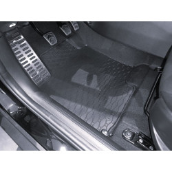 Covorase din cauciuc la comandă pentru HYUNDAI i20 (din 2020)