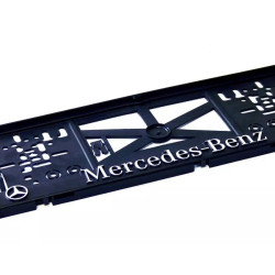 Covoraş sub TABLĂ DE ÎNMATRICULARE 3D MERCEDES