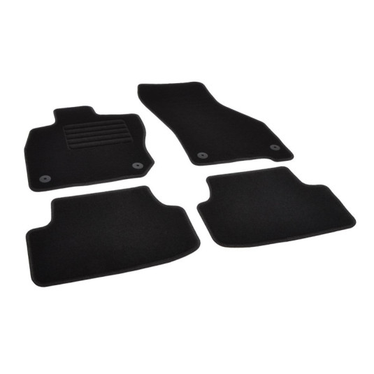 Covorase VOLKSWAGEN Golf VIII E-TSI Partea din faţă 5 locuri (din 2020) textile clasic