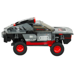 Stavebnica Audi RS Q e-tron pozostáva z 376 dielikov