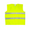 Conformă cu norma STN EN 471. Două benzi reflectorizante pe întreaga circumferință, închidere cu velcro. Culoare galbenă.