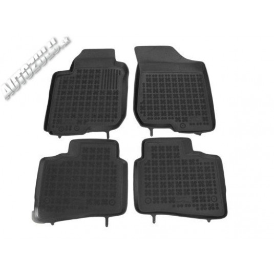 Covorase din cauciuc HYUNDAI i30 Combi (2008-2012) cu margine ridicată